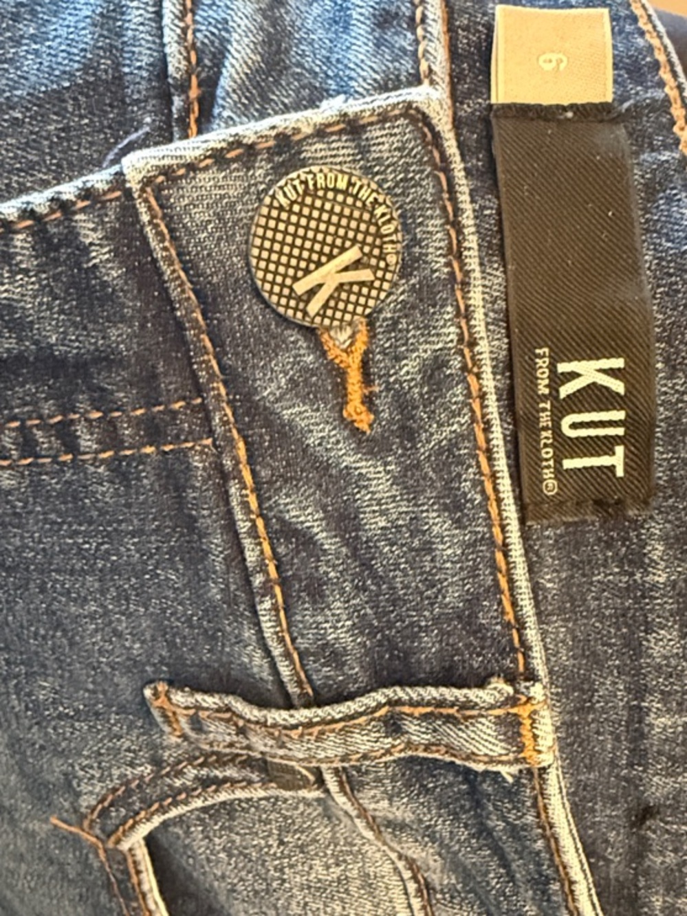 Kut from the Kloth Women's Dark Blue Slim Jeans with Contrast Stitching